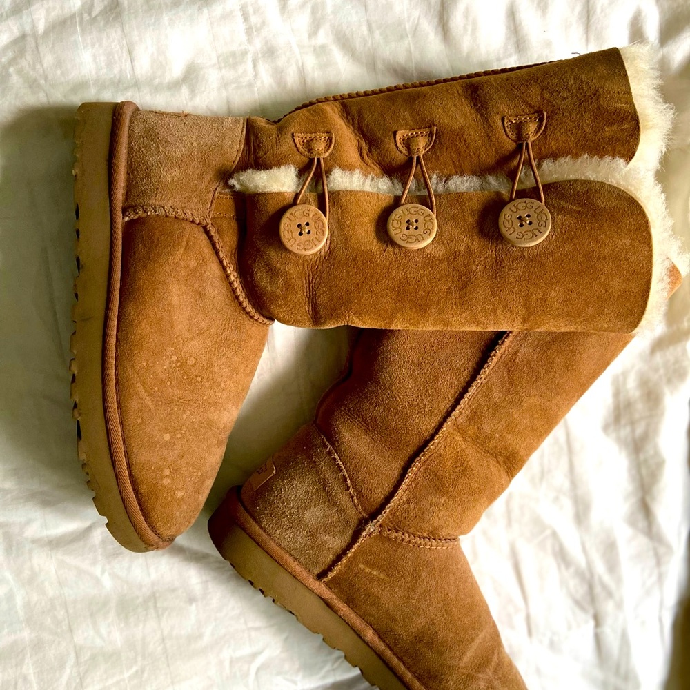 UGG Bailey Button Triplet II Boot
